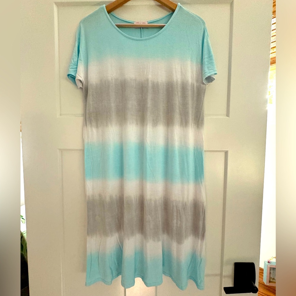 Pinky lily tie dye blue strip dress worn once